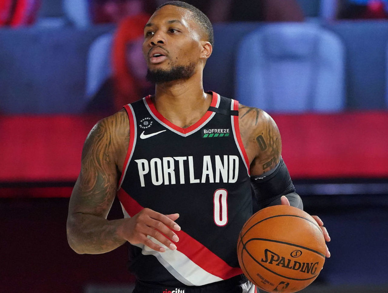 们在千锤百 们在千锤百