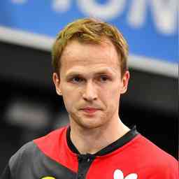 故事有了更 故事有了更