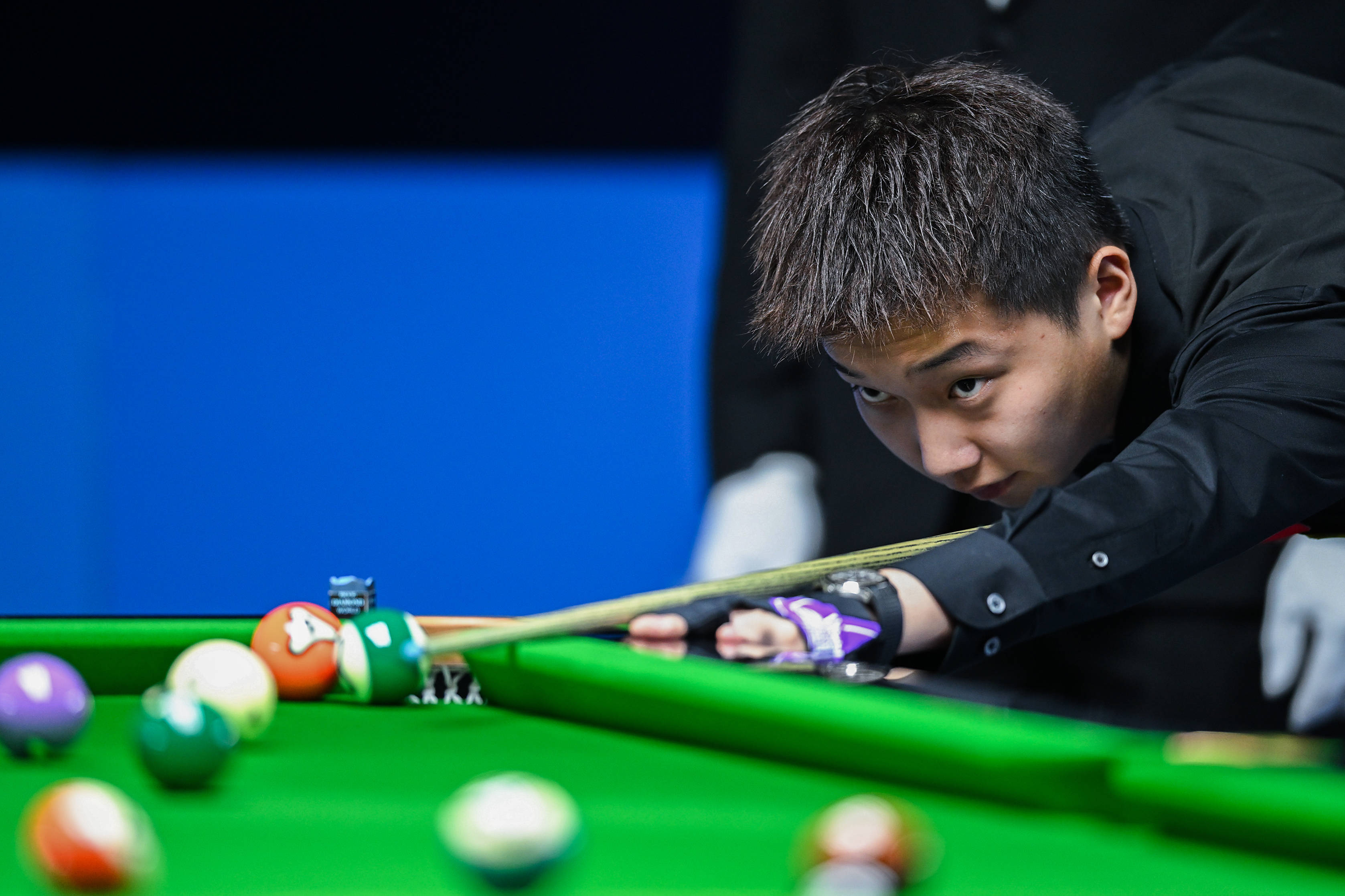 杯激烈竞争 杯激烈竞争